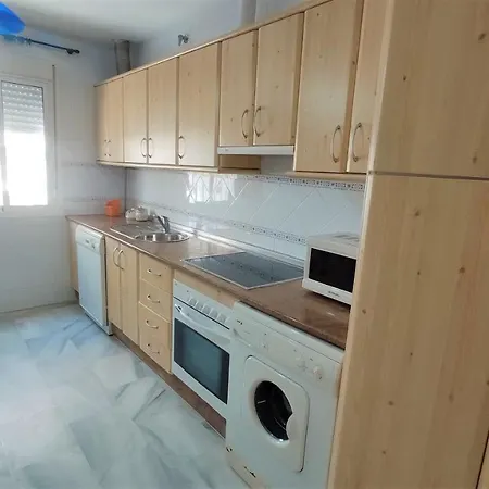 Carril De La Fuente 科尼尔-德拉弗龙特拉