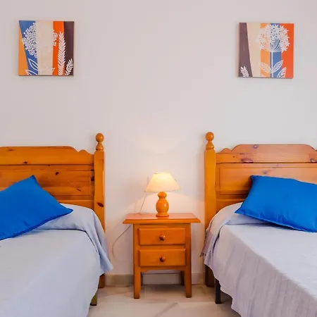 公寓 Carril De La Fuente 科尼尔-德拉弗龙特拉