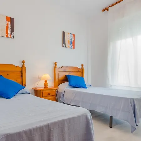 Carril De La Fuente 公寓