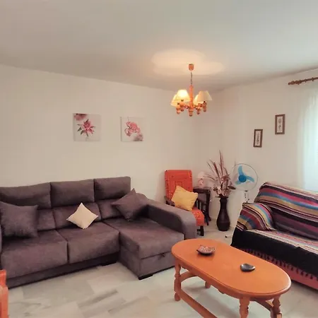 Carril De La Fuente Apartamento *